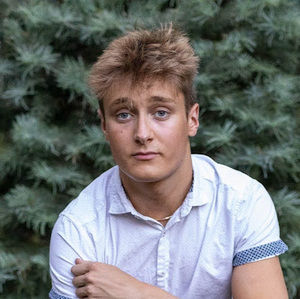 Meet your Posher, Colin